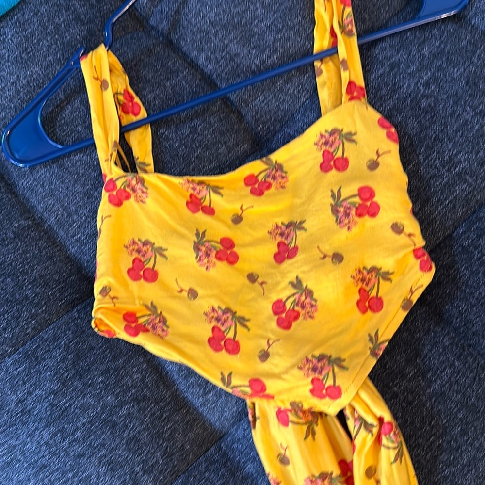 Urban outfitters tie back bandana crop top size xs